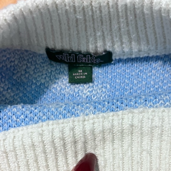 blue and white sweater - Picture 2 of 2